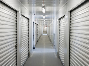 Retail Indoor Self Storage 1225856877